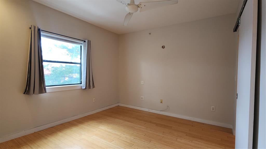 Buzz Condo - Residential Lease