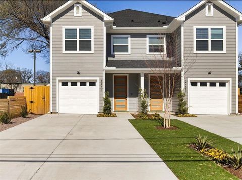 2451/2453 Macon St Street Dallas TX 75215