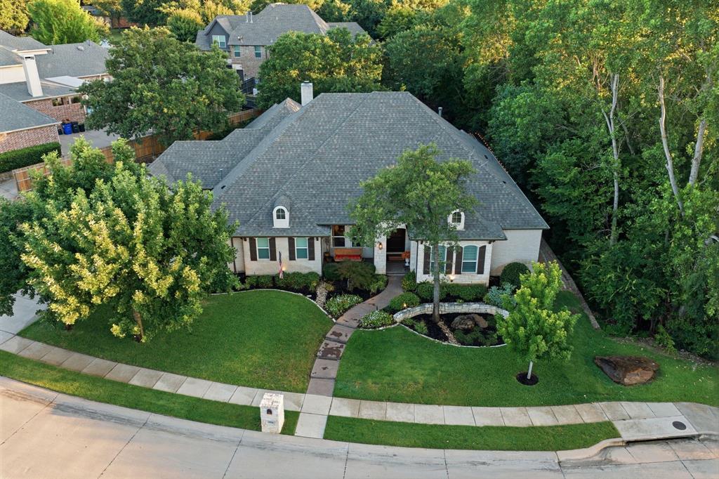 3004 Rolling Wood Lane