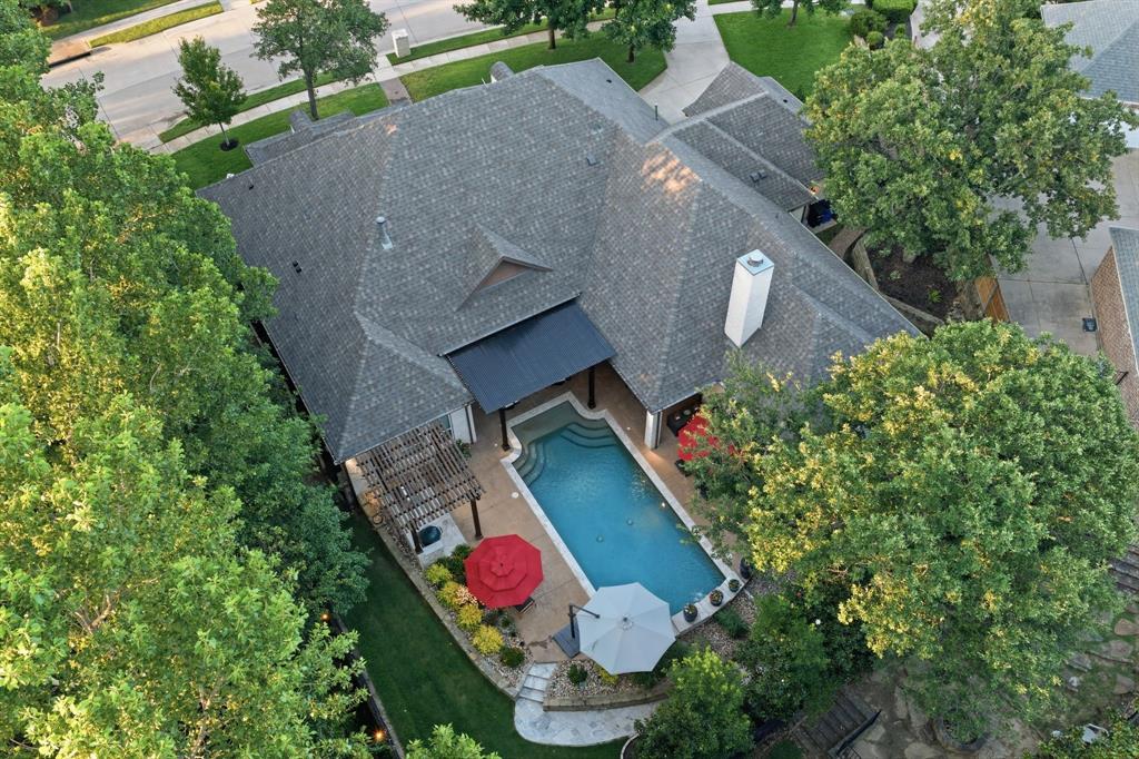 3004 Rolling Wood Lane