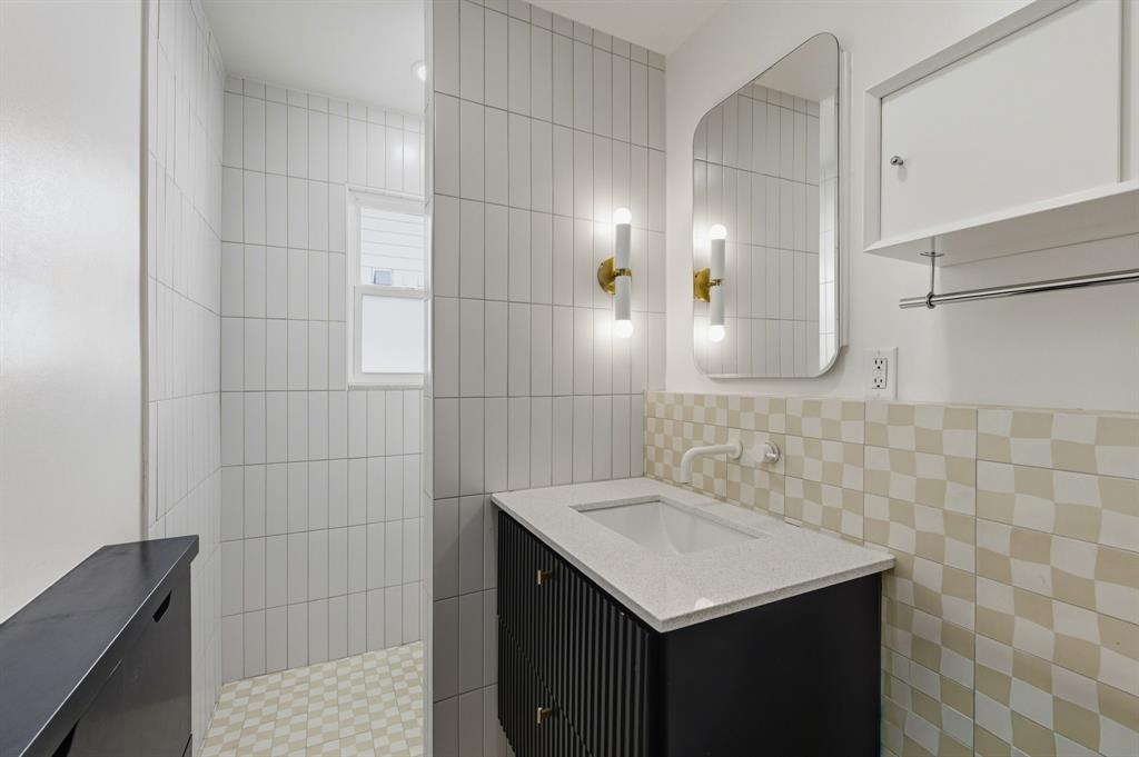 4115 Bowser Condominiums - Residential