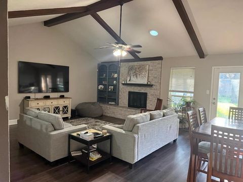 2805 Autumn Drive Hurst TX 76054