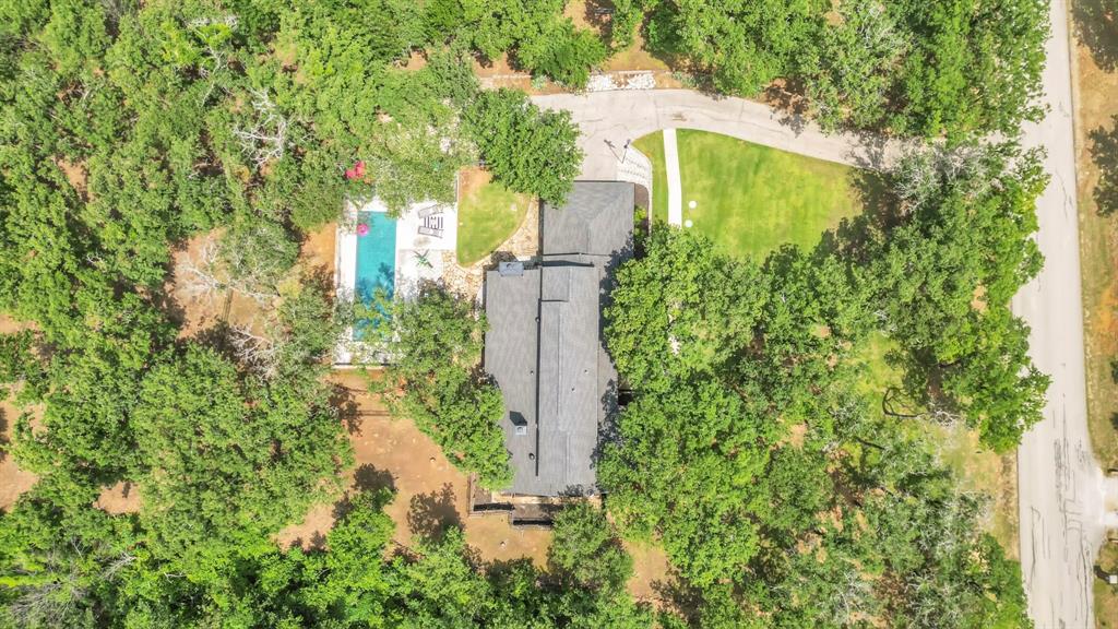 900 E Pioneer Circle