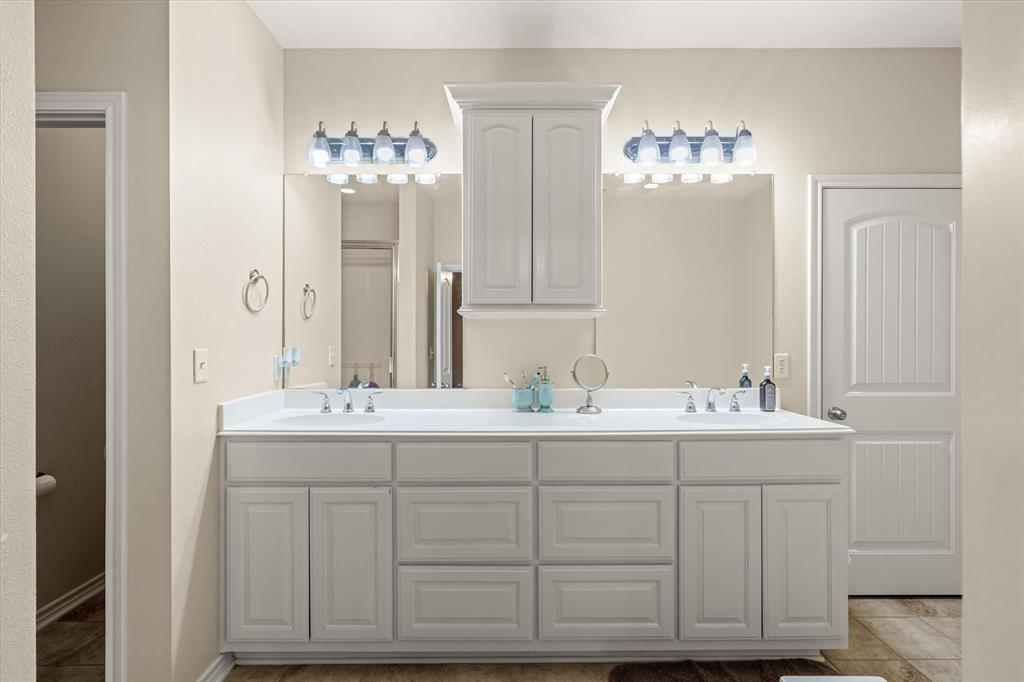 HILLCREST AVENUE ADDN - Residential