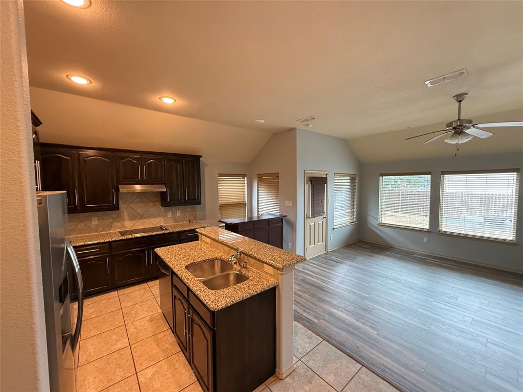 Mockingbird Hill Sec 06 - Residential Lease