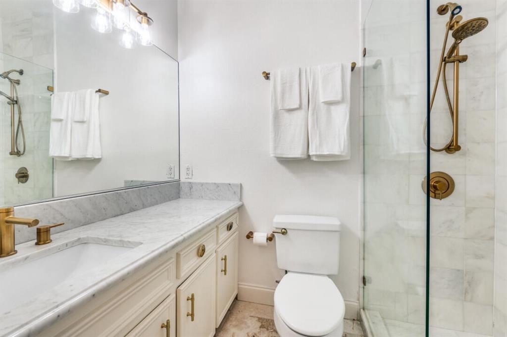 Holland Oaks Condo - Residential