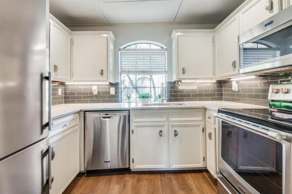 Holland Oaks Condo - Residential