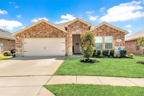 Photo of 2004 Strongbark Drive, Royse City, TX 75189 (MLS # 21219733)