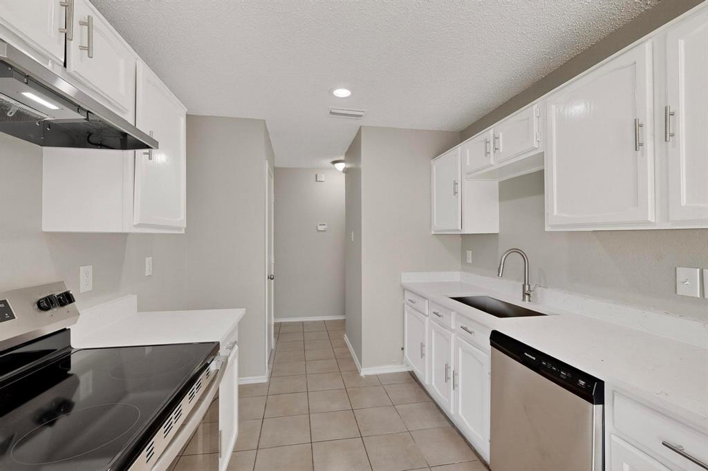 Brook Valley 04 - Residential