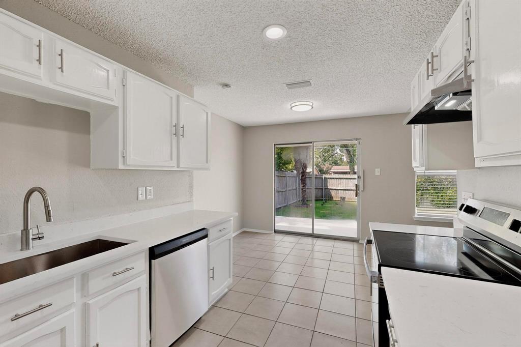 Brook Valley 04 - Residential