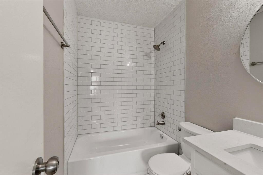 Brook Valley 04 - Residential