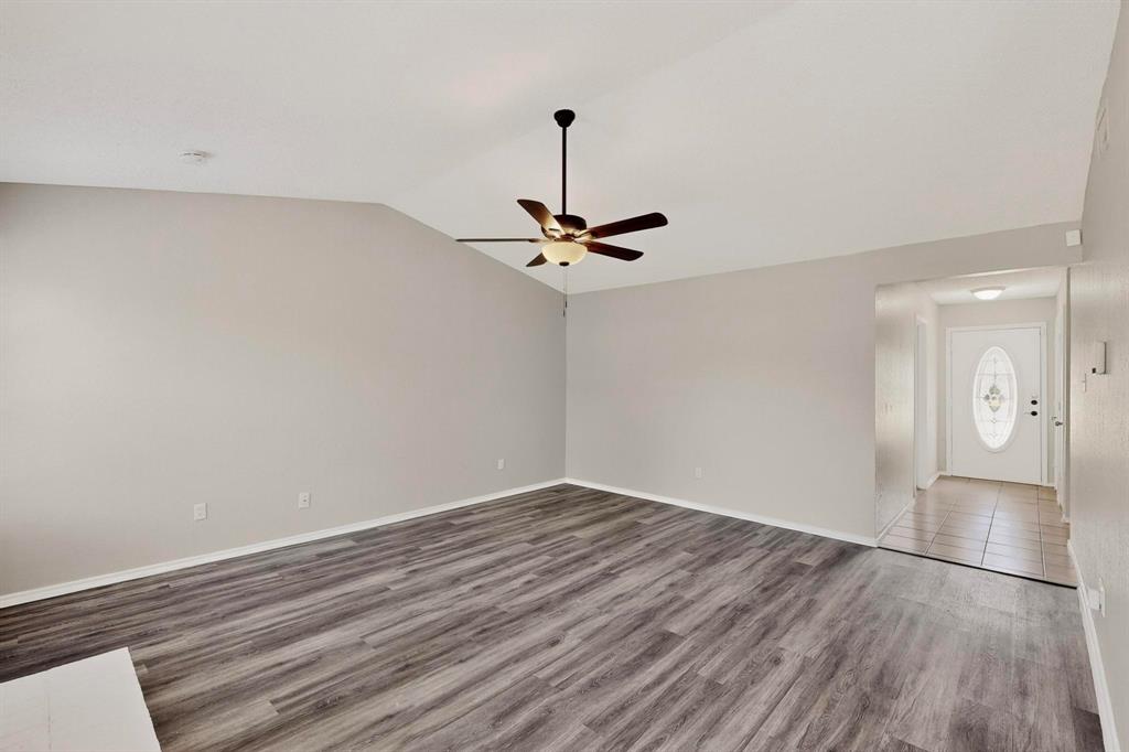 Brook Valley 04 - Residential