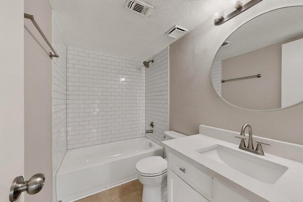 Brook Valley 04 - Residential