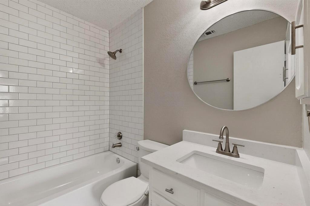 Brook Valley 04 - Residential