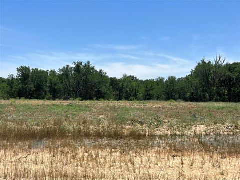 228 Stuart Street Paradise TX 76073