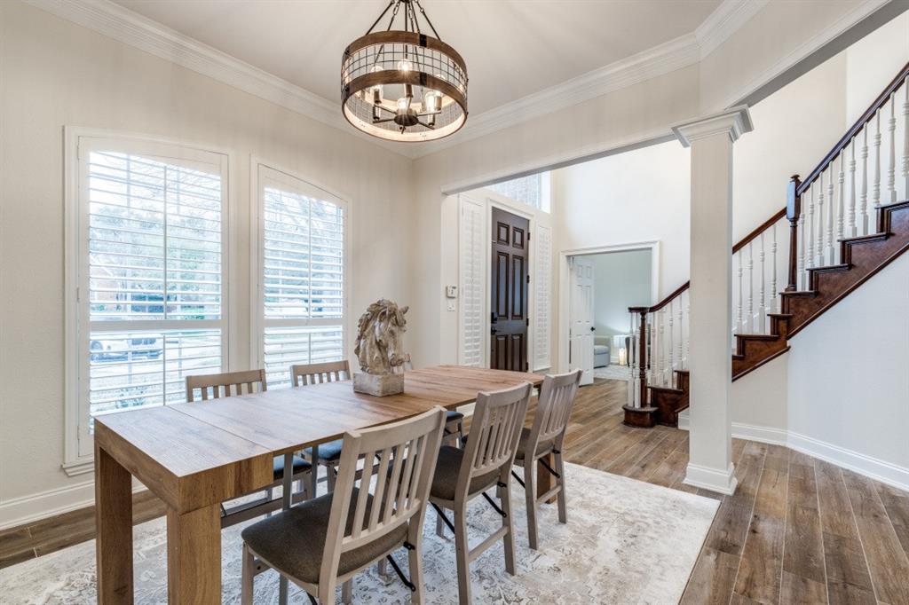 6637 Oakmont Court