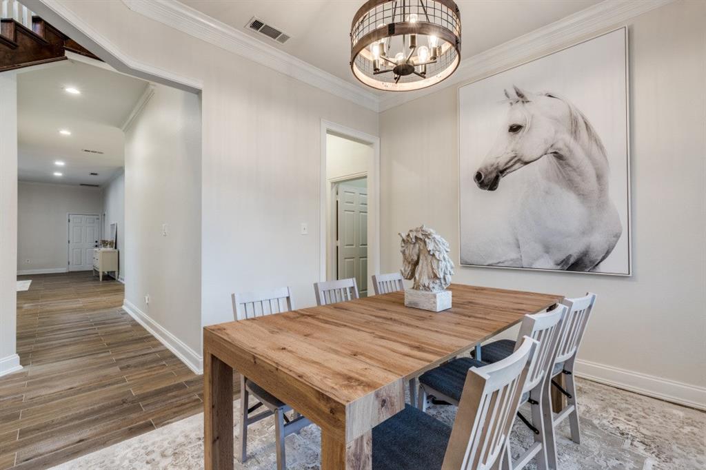 6637 Oakmont Court