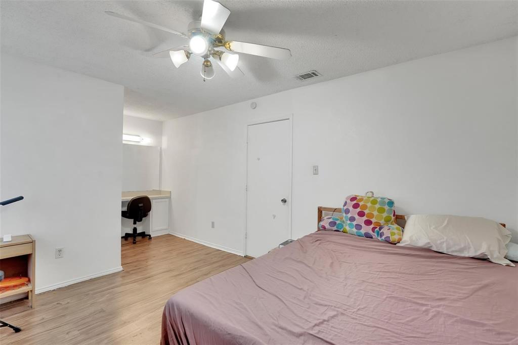 Crest The - Residential