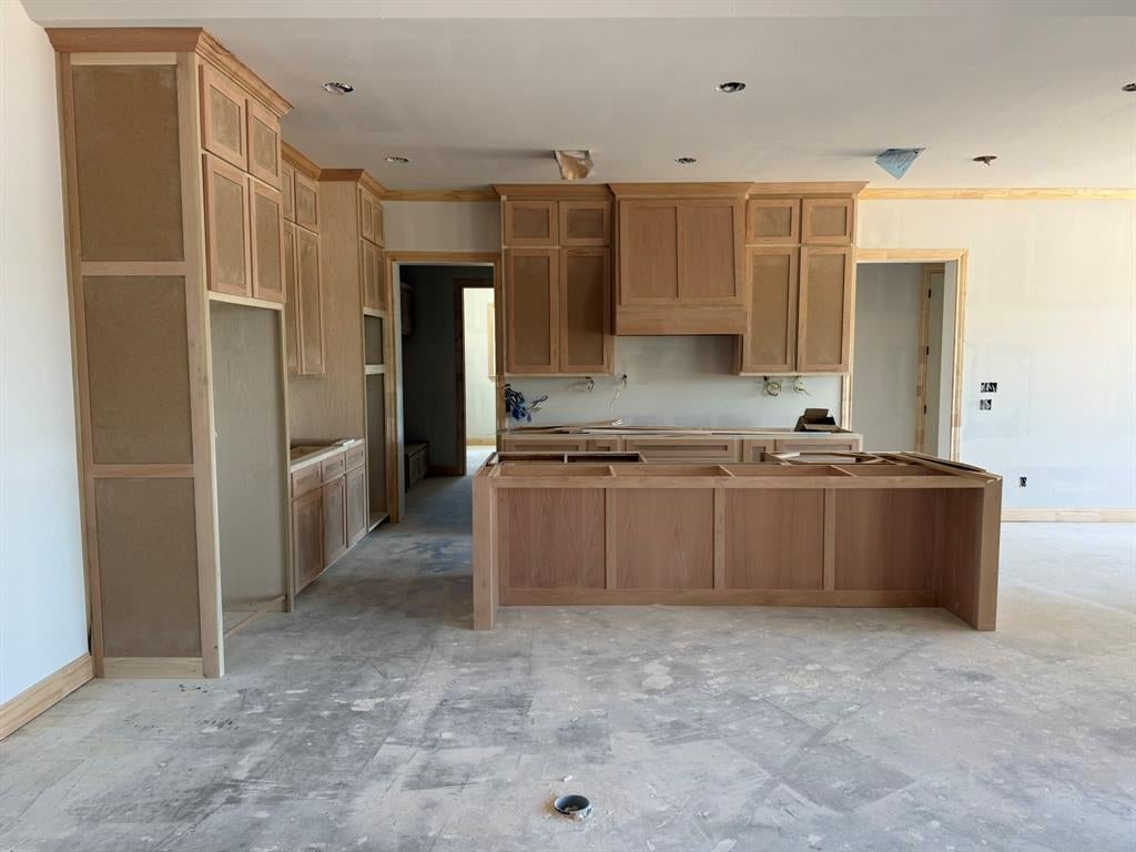 8105 Spicewood Springs Road