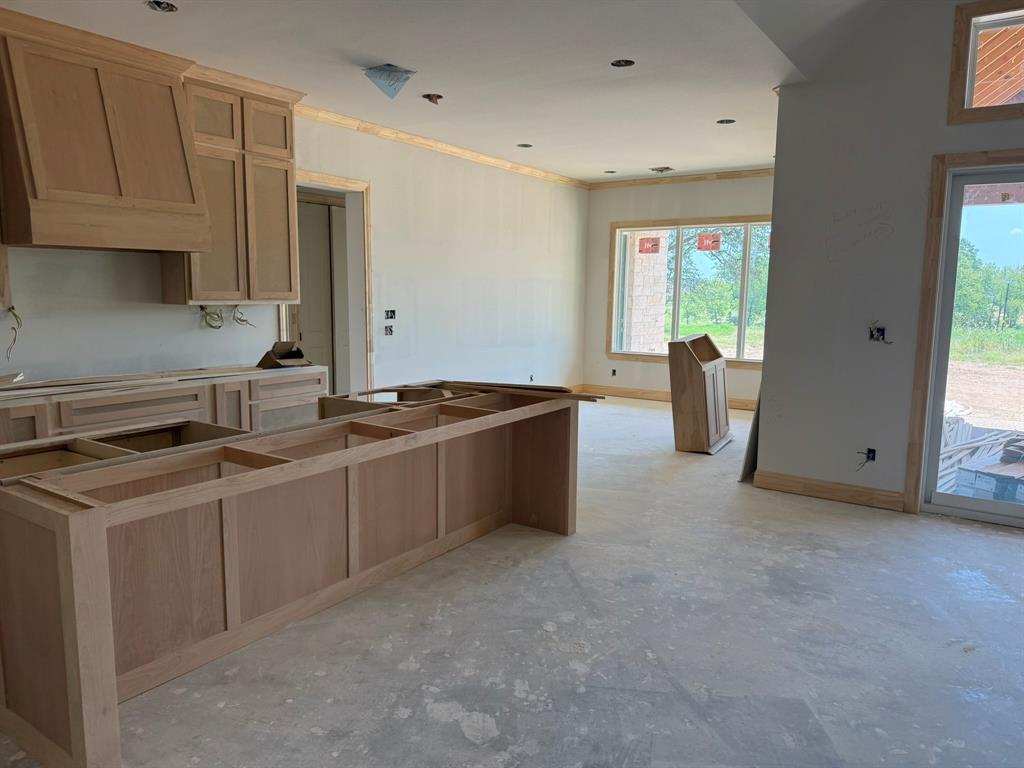 8105 Spicewood Springs Road