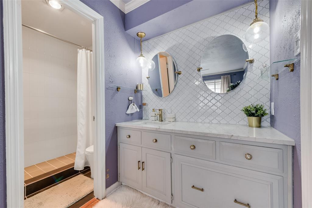 Hollows North Condo - Residential