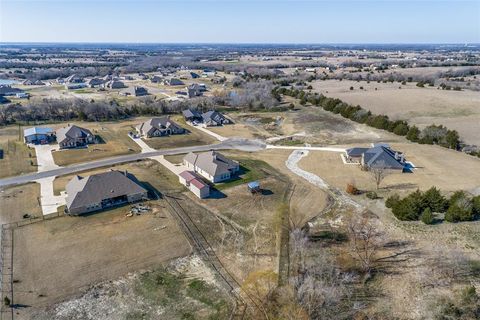 A home in Farmersville