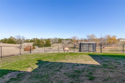 A home in Farmersville