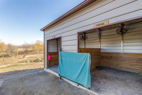 A home in Farmersville