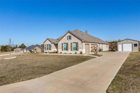 A home in Farmersville