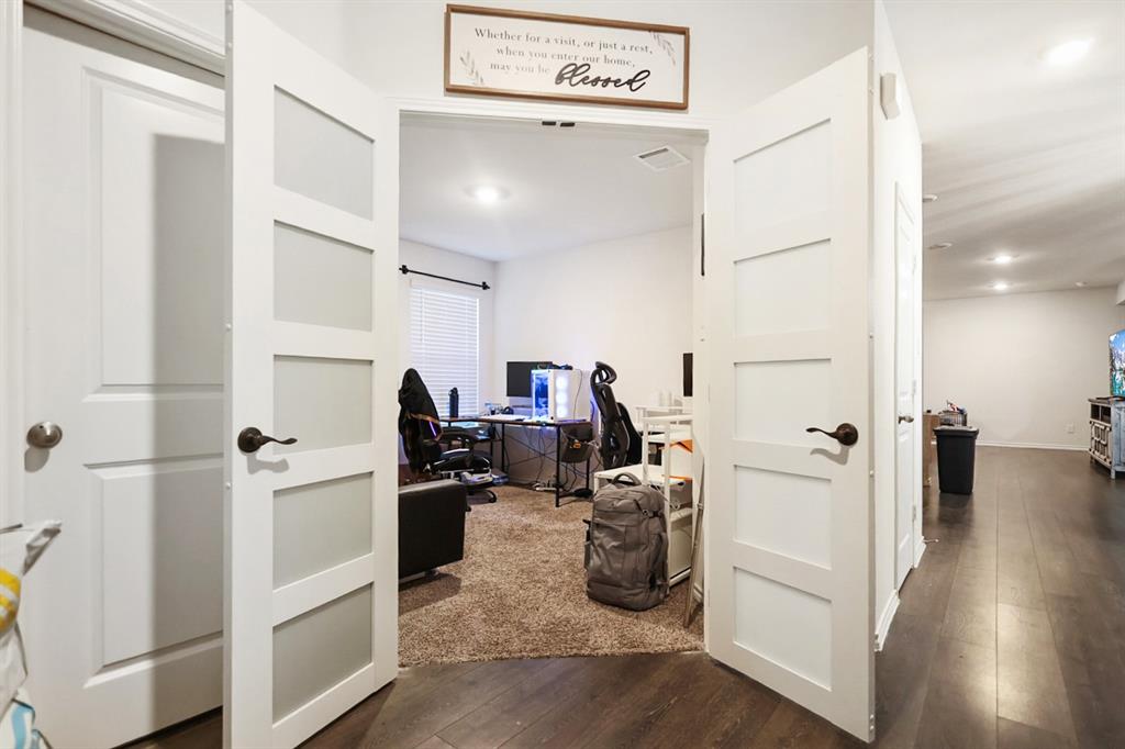 606 Chuck Wagon Drive