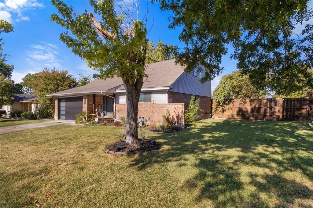 Photo of 2505 Leta Way, Mesquite, TX 75150 (MLS # 21090822)