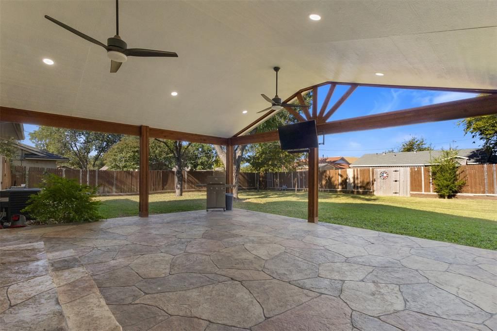 Photo of 2505 Leta Way, Mesquite, TX 75150 (MLS # 21090822)