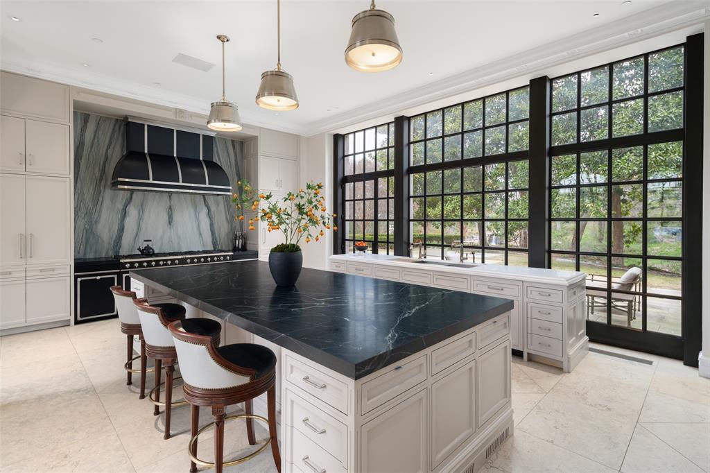 Crespi Estates - Residential