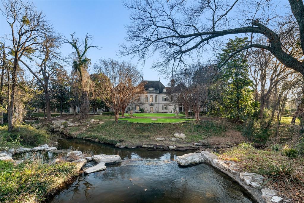 Crespi Estates - Residential