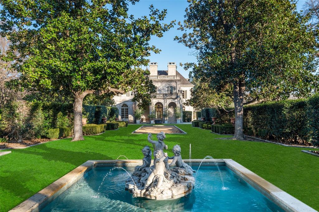 Crespi Estates - Residential