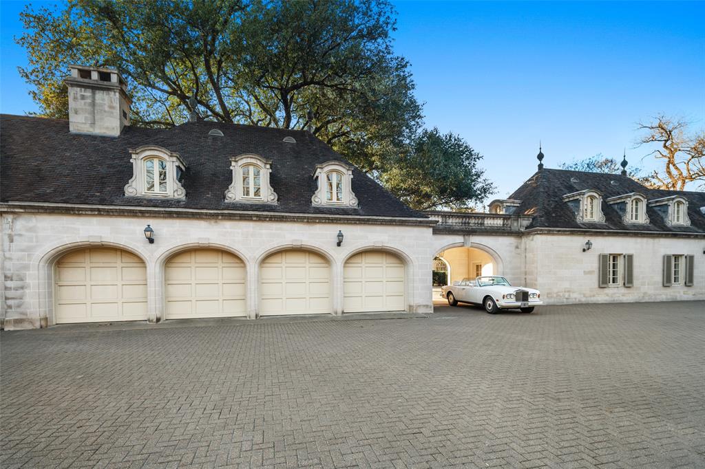 Crespi Estates - Residential