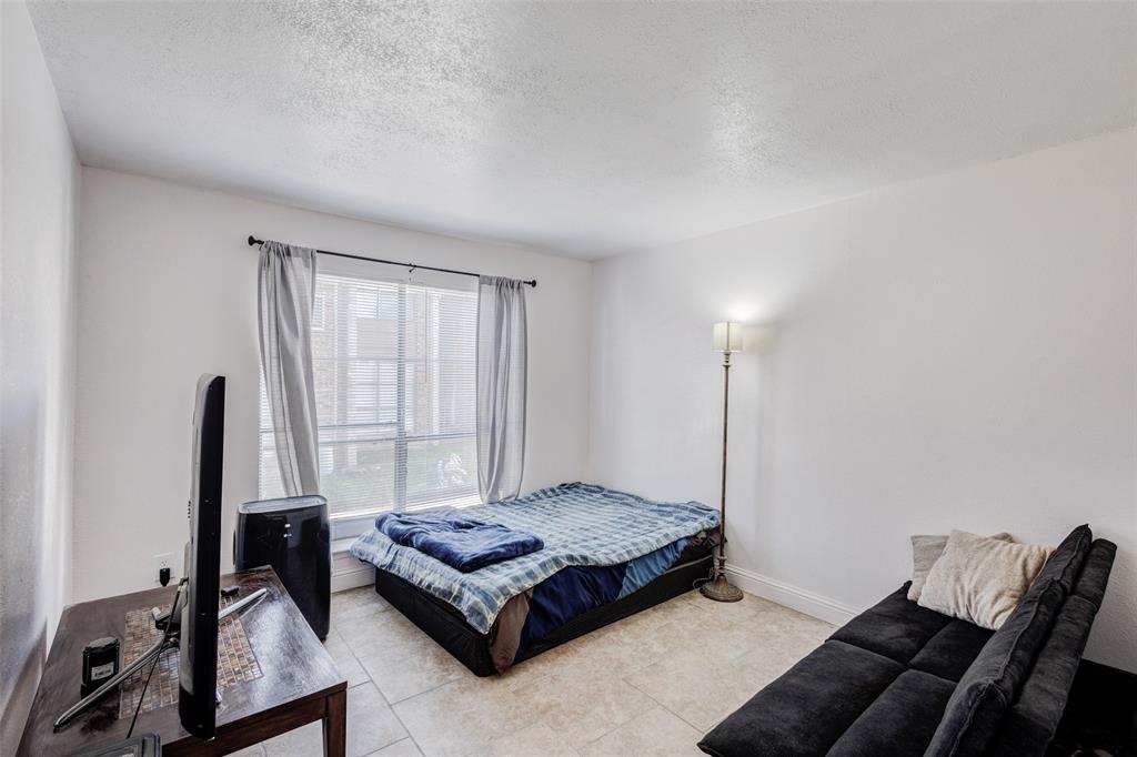 8110 Skillman Street 1067