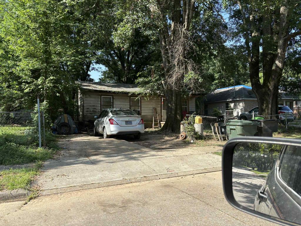 629 W 64th Street