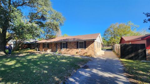 A home in Terrell