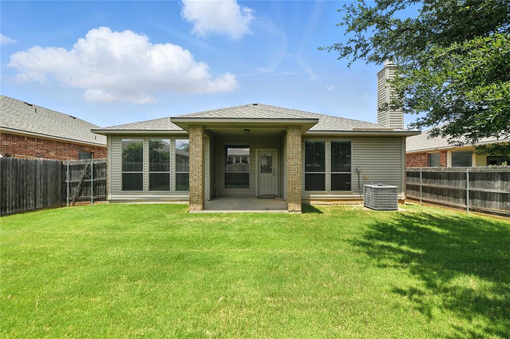 Denton, Texas 76226, United States, 3 Bedrooms Bedrooms, ,2 BathroomsBathrooms,Residential,Active,164752