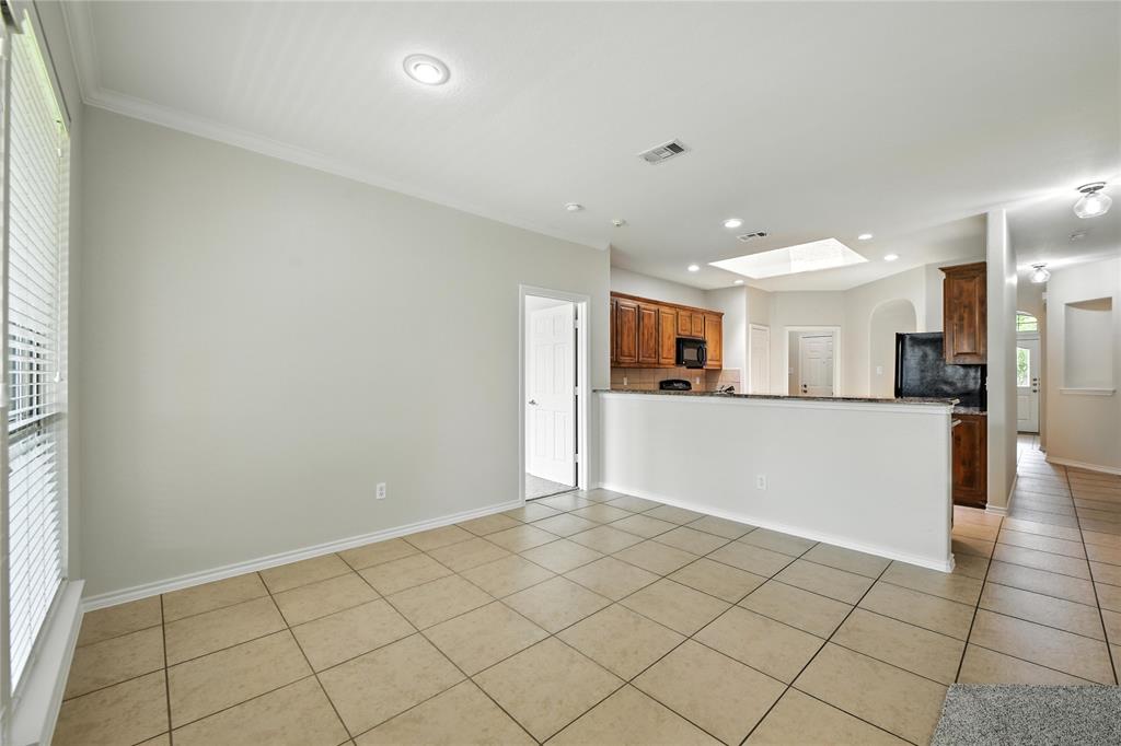 Denton, Texas 76226, United States, 3 Bedrooms Bedrooms, ,2 BathroomsBathrooms,Residential,Active,164752