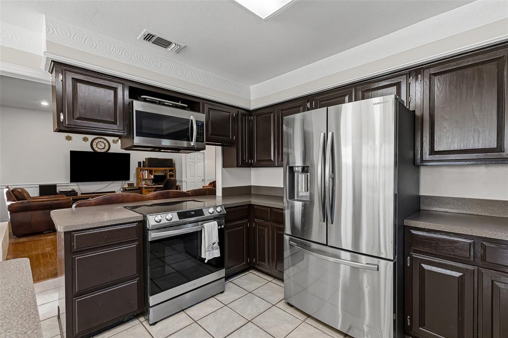 Golden Heights - Residential