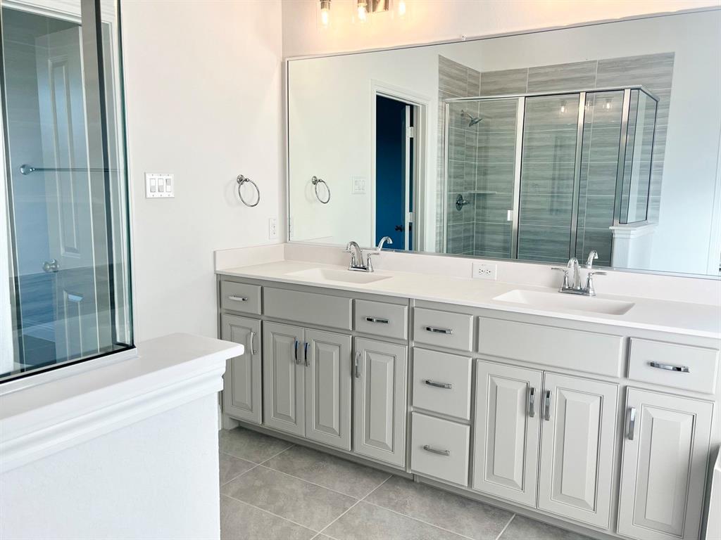 Myrtle Creek - Residential