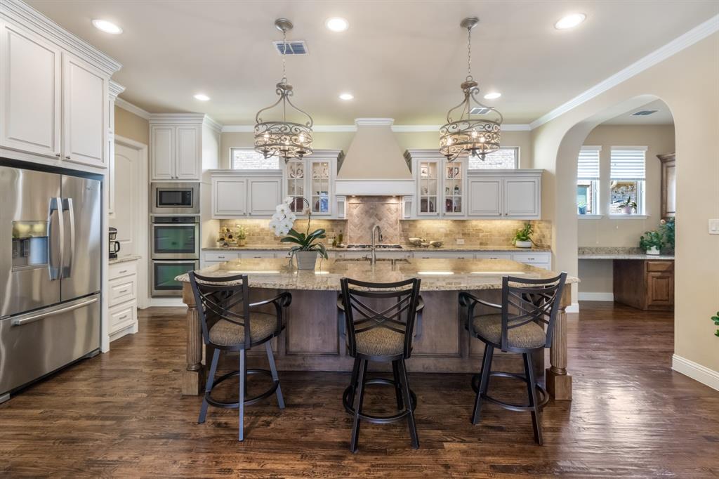 3805 Plum Vista Place