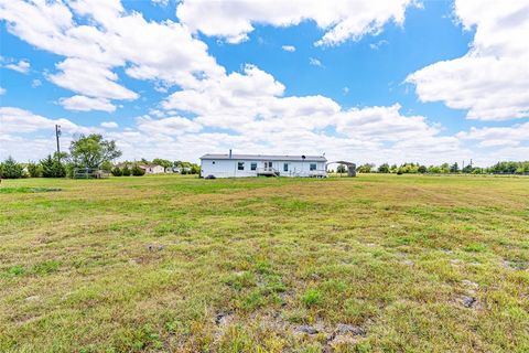 A home in Farmersville