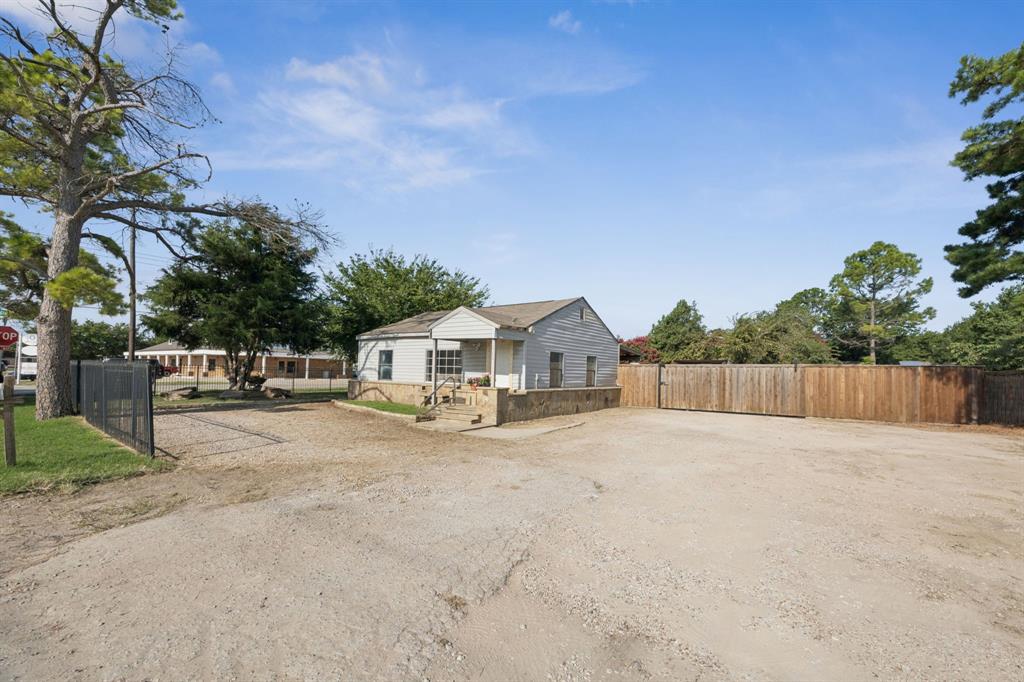 101 N Shady Shores Drive