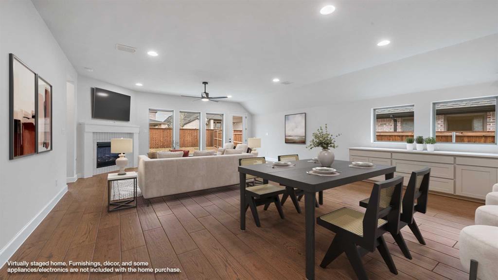 2832 Buckinghom Lane