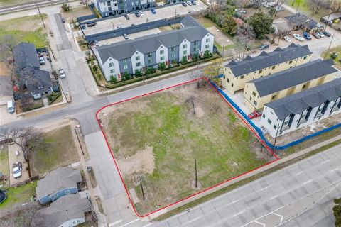 1818 Jb Jackson Jr Boulevard J Dallas TX 75210