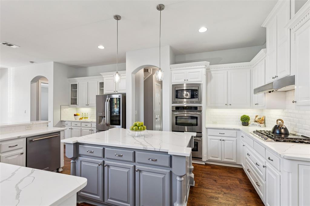 1011 Three Rivers Drive