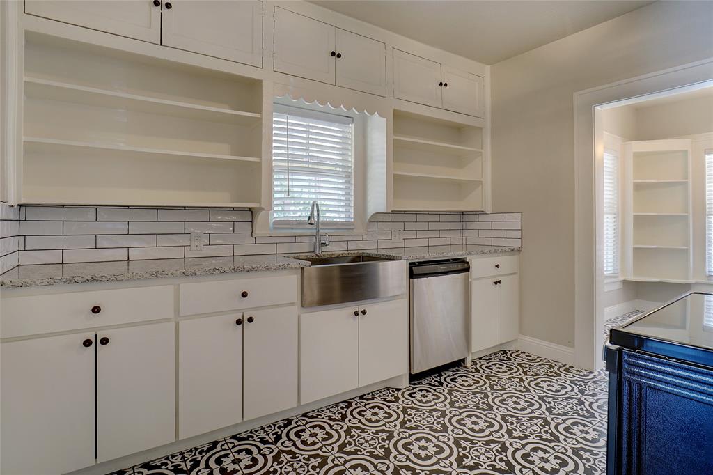 1511 Clover Lane